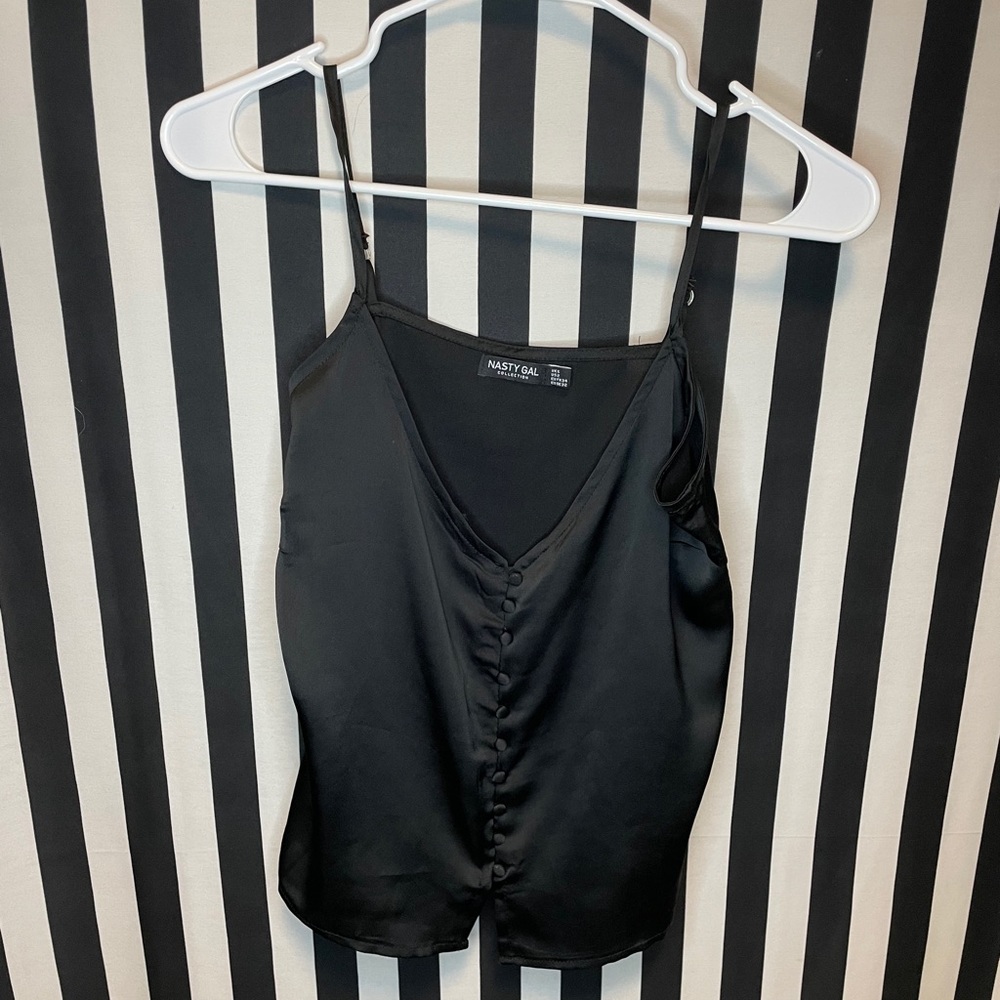 🖤Nasty Gal Silk Top🖤